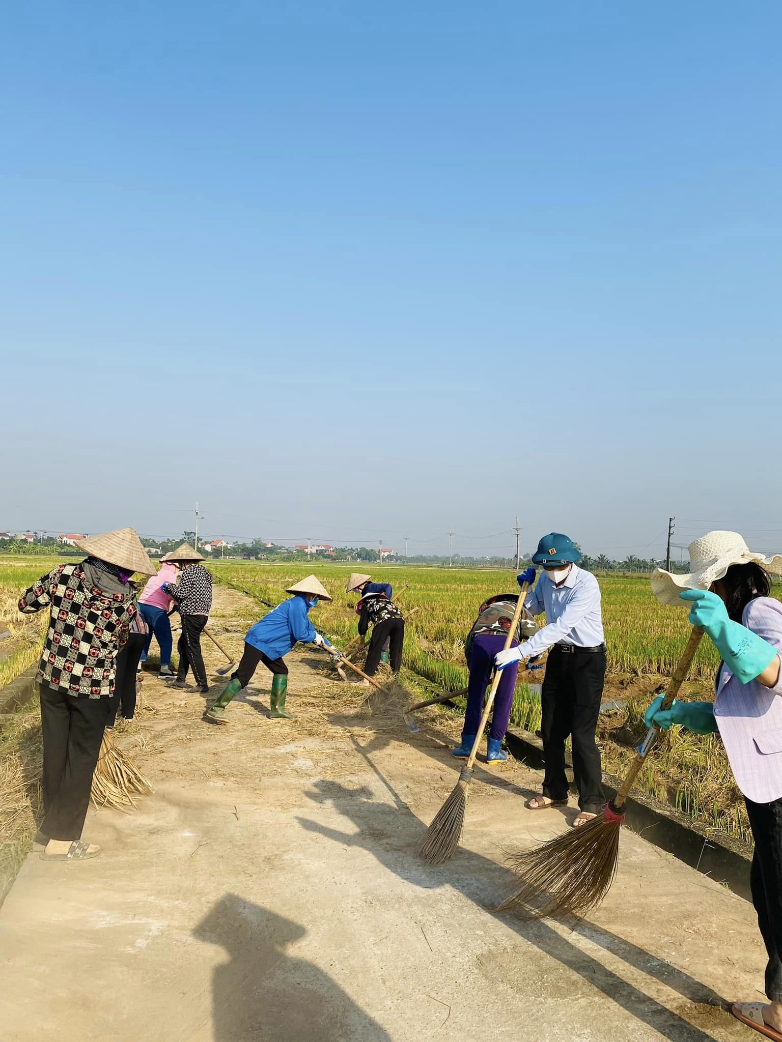 TRẠCH MỸ LỘC RA QUÂN TỔNG VỆ SINH MÔI TRƯỜNG - NẠO VÉT KÊNH MƯƠNG